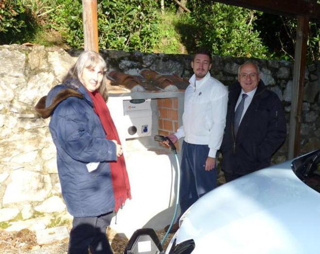 La prima colonnina privata per ricaricare i veicoli elettrici 