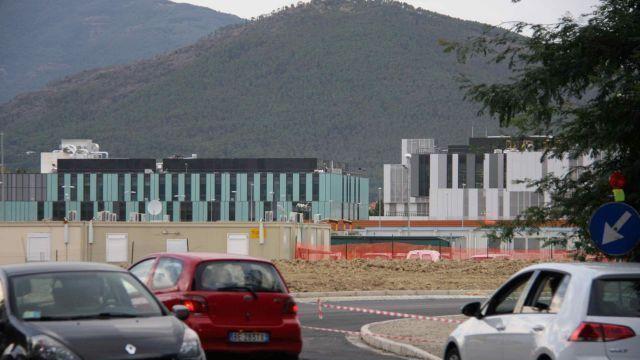 Nuovo ospedale, il parcheggio presto sarà a pagamento