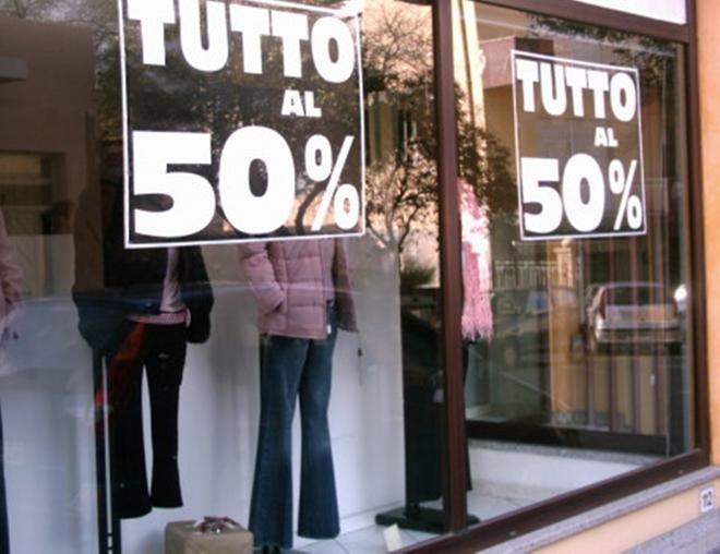 Saldi al via in Sardegna dal 4 gennaio