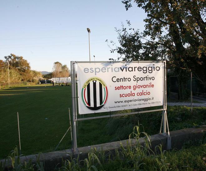 Il Viareggio calcio potrebbe emigrare a... Camaiore 