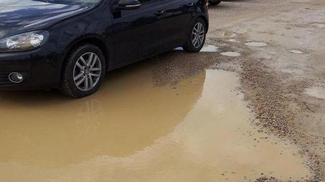 Laghetti nel parcheggio dell’ospedale Misericordia