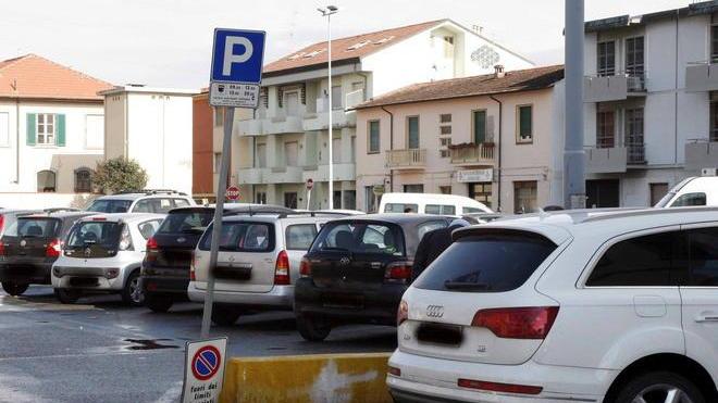 Sconto sul pass residenti: 10 euro per la prima auto