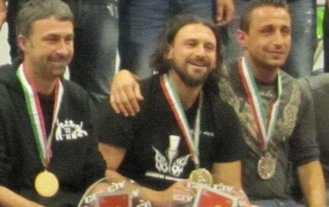 Sidecar, il livornese Matteo Bardelli sale sul tetto d’Italia
