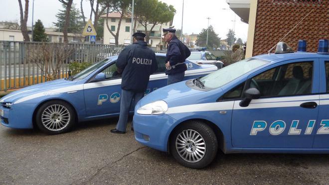 Pugni al volto dell’ex fidanzata nel giorno contro la violenza sulle donne 