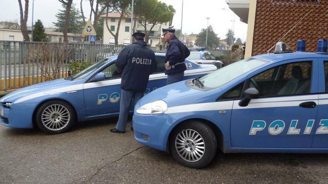 Pugni al volto dell’ex fidanzata nel giorno contro la violenza sulle donne