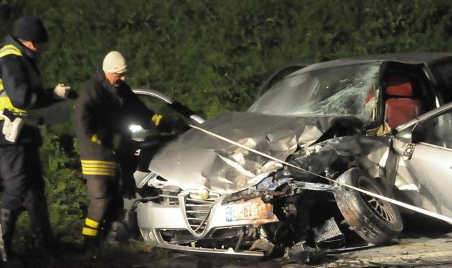 Incidente, sempre gravi marito e moglie