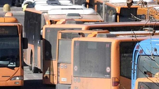 I sindacati: via quel contratto o altri scioperi