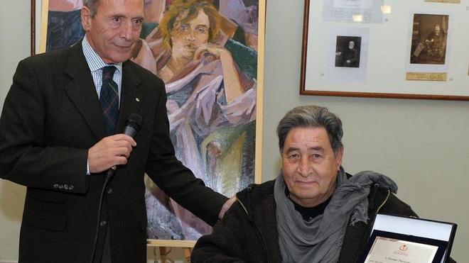 Giuseppe Pancaccini riceve il premio alla carriera dal Goldoni