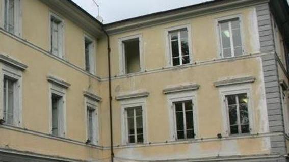 «Via quel canile, è abusivo» Ora è guerra per Montepepe
