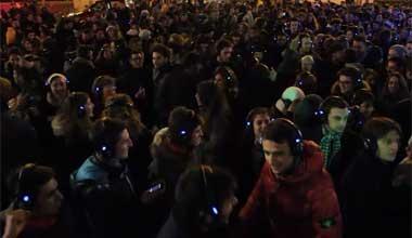 Silent Disco Party, si balla con le cuffie nelle orecchie 