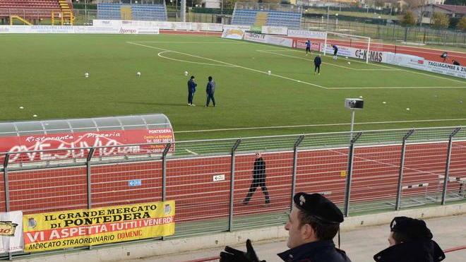 Tutto tranquillo per il derby campano giocato a porte chiuse a Pontedera