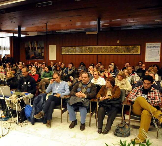 «Sveglia, le cave sono vostre»: i grillini fanno il pieno in città 