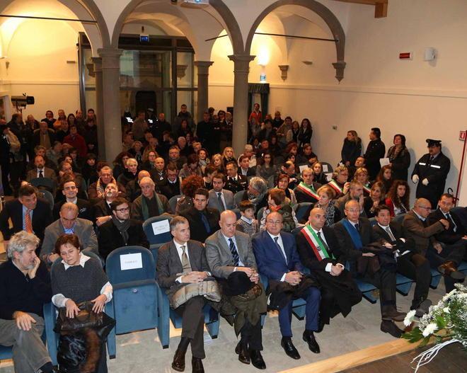 Inaugurato il Teatro della Compagnia nel segno di Marvogli 