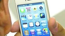 Chiedono di riconfigurare iPhone, ma è rubato: ragazzi denunciati