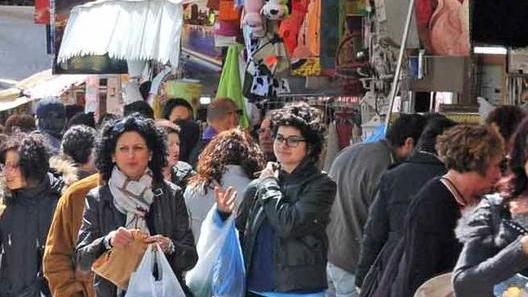 Mercato nel centro di Ghivizzano