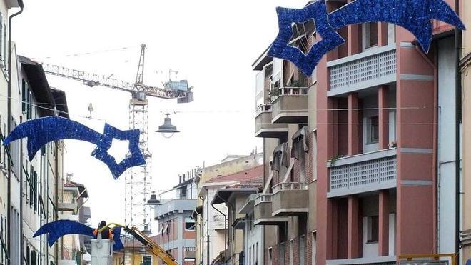 Via all’installazione della luminaria