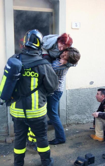 Salva disabile dalle fiamme Premiato il vigile del fuoco 