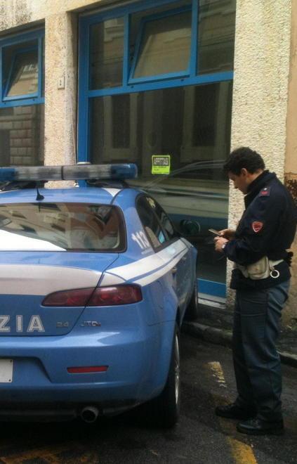 Con l’iPhone rubato incontra la proprietaria 
