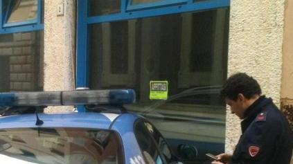 Con l’iPhone rubato incontra la proprietaria