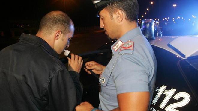 Ausiliario del traffico nei guai per guida in stato di ebbrezza