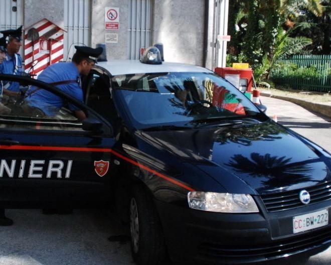 Due cameriere coraggiose sventano rapina in un ristorante 