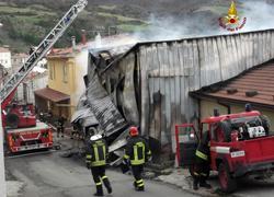 Fiamme al caseificio di Stribugliano: distrutte le celle dei formaggi 
