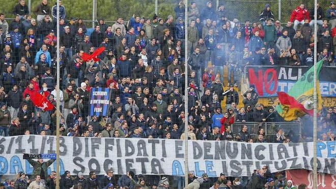 Diffide, 1400 tifosi protestano con una lettera