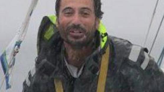 Pedote rompe il bompresso e viene sorpassato nel finale