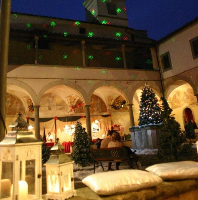 Un calendario per Natale con 400 negozi 