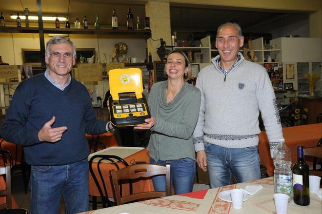 Alla Podistica Aglianese il 45° defibrillatore dell’Onlus Regalami un sorriso 