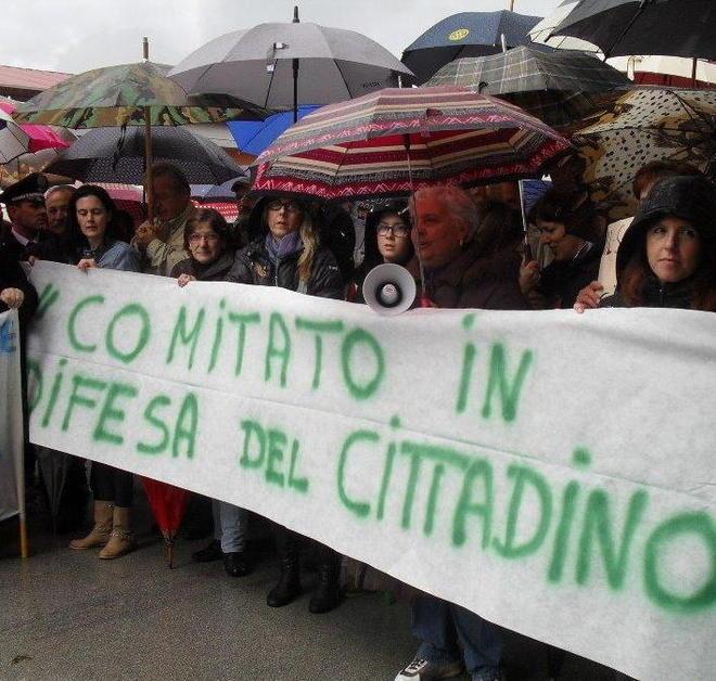 Sereni, de profundis per l’ospedale unico «Ripartire da zero» 