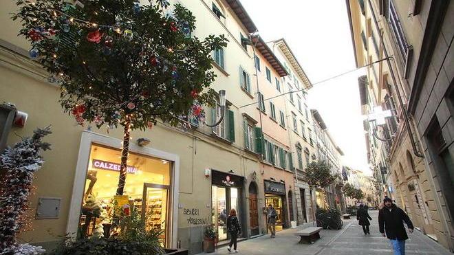 Mille bimbi addobbano il “giro” d’Empoli