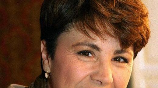 Il premio Bacchelli all’attrice Piccolo