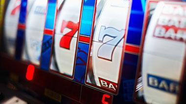 Togliete le slot: portano morte e disperazione