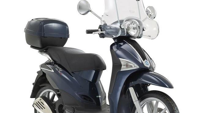 Scooter bocciati dai vigili, la Piaggio: «Il Liberty è un mezzo di grande successo»