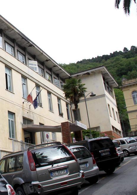 Case per i poveri nell’ex comando dei vigili urbani 