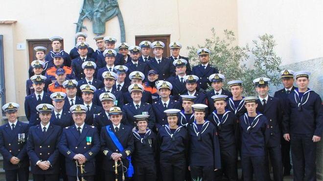 Vigili e marinai in festa