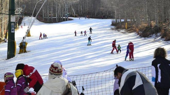 Dilemma neve: in vetta si scia, sulle piste ancora non si sa