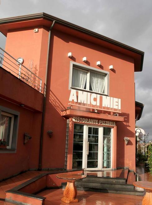 Il Tar dà ragione al Comune riapre “Amici Miei” 