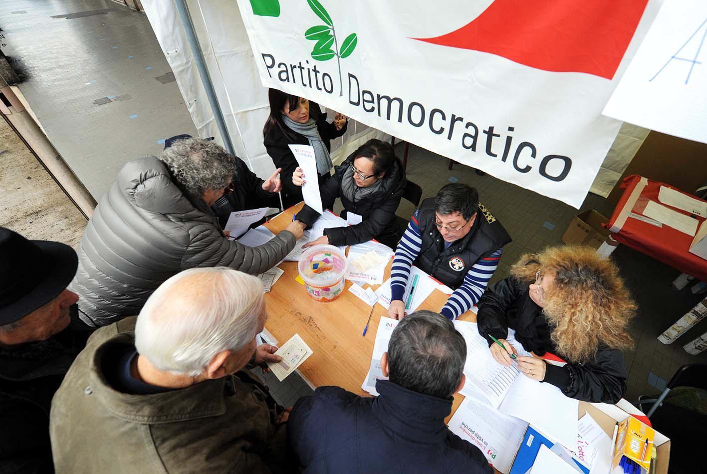 Valanga Renzi, vittoria in tutti i circoli 