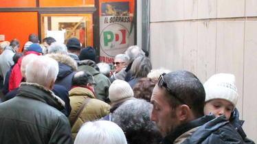 Il popolo del Pd non delude: diecimila alle urne