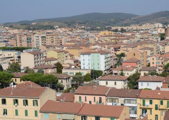 Boom di sfratti, Comune sotto assedio 