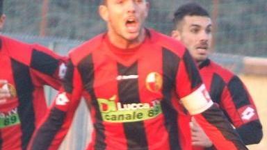 La Lucchese si prende derby e primato
