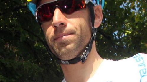 Nibali pedala con 1.600 amatori
