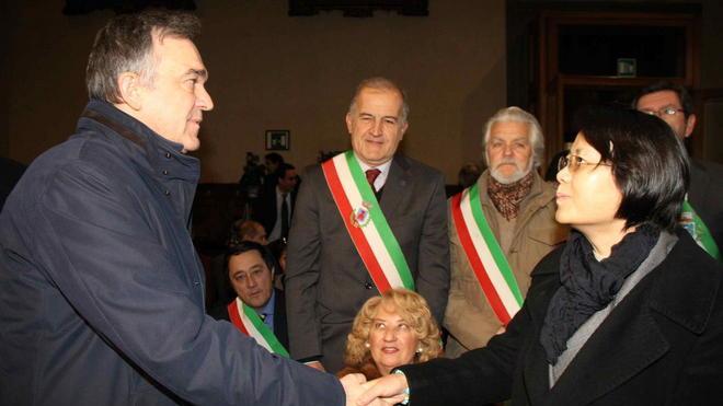Rossi: ragazzi italiani e cinesi mano nella mano