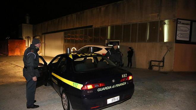 Quasi 40 cinesi trovati a lavorare a nero in 9 aziende
