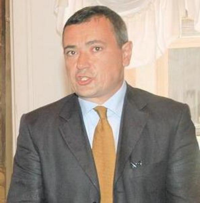 Aerei, i dubbi dei Riformisti sulla holding Pisa-Firenze