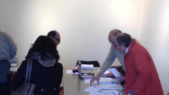 Renziani euforici, gli altri si consolano con l’affluenza