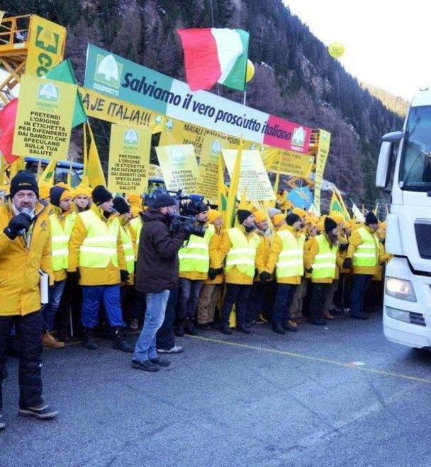 Prodotti taroccati, lo stop di Coldiretti 