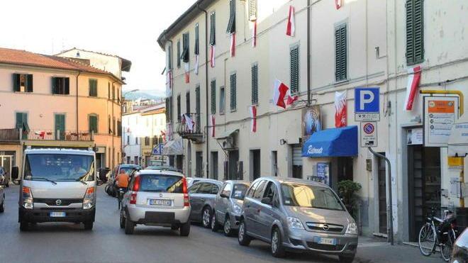 Porta al Borgo ancora senza luminaria